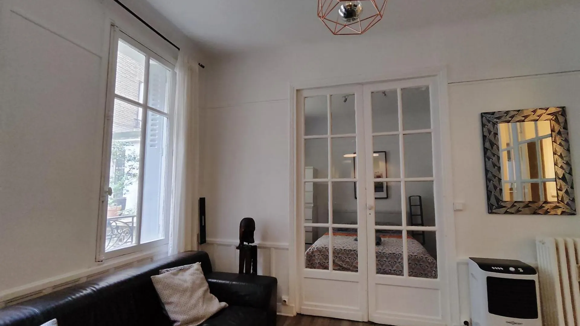 Lägenhet And Cozy 1b In The Heart Of Paris